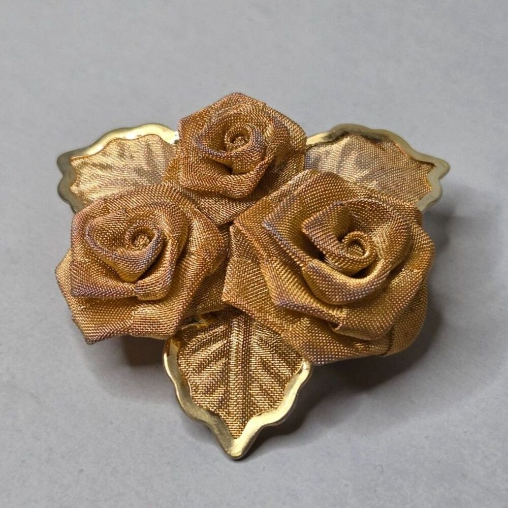 Vintage Mesh Triple Rose Brooch